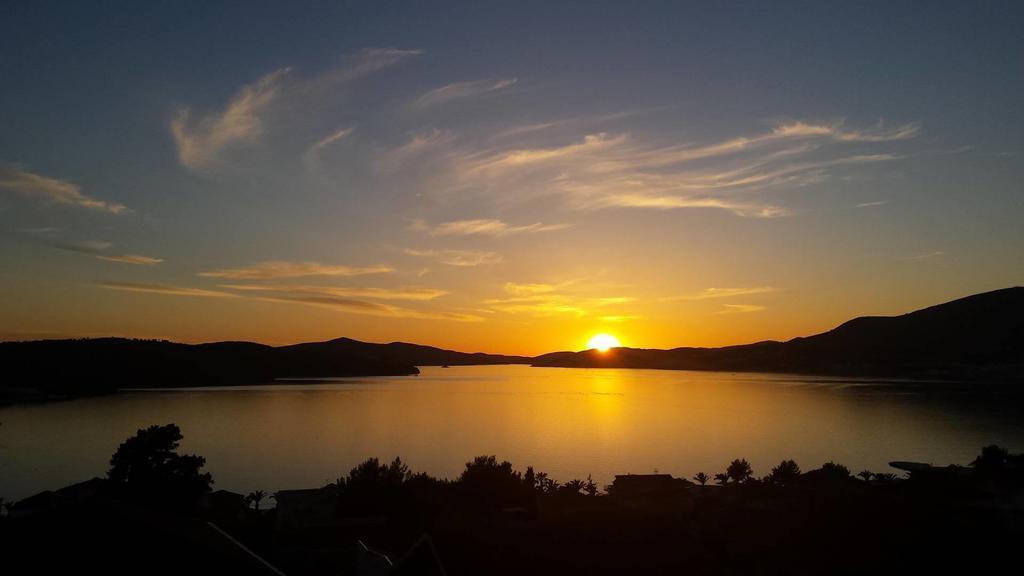 Apartmani Gaube Trogir Exterior foto